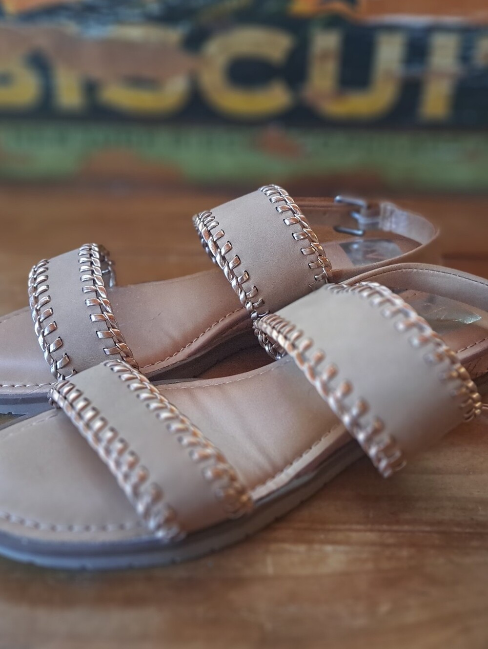 Dolce Vita Women's Size 8.5 Tan Slingback Sandals Double Strap Whipstitch
